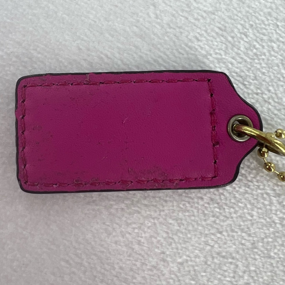 Coach Pink Bag Tag - Picture 5 of 7